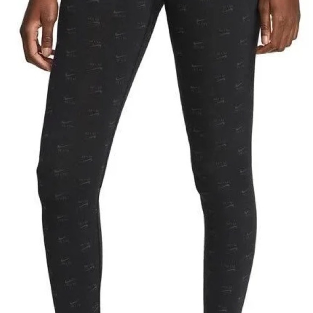 NWT Nike Air Women's Black Patterned Leggings
